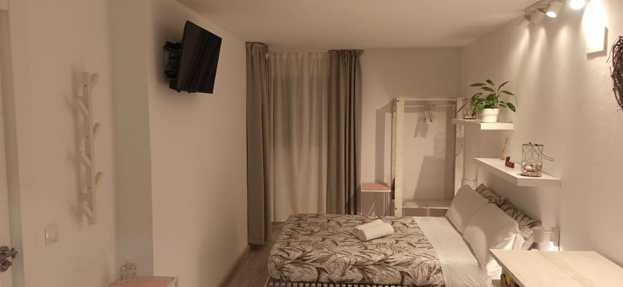 Ferienwohnung Dudi'S Peppers Málaga Exterior foto